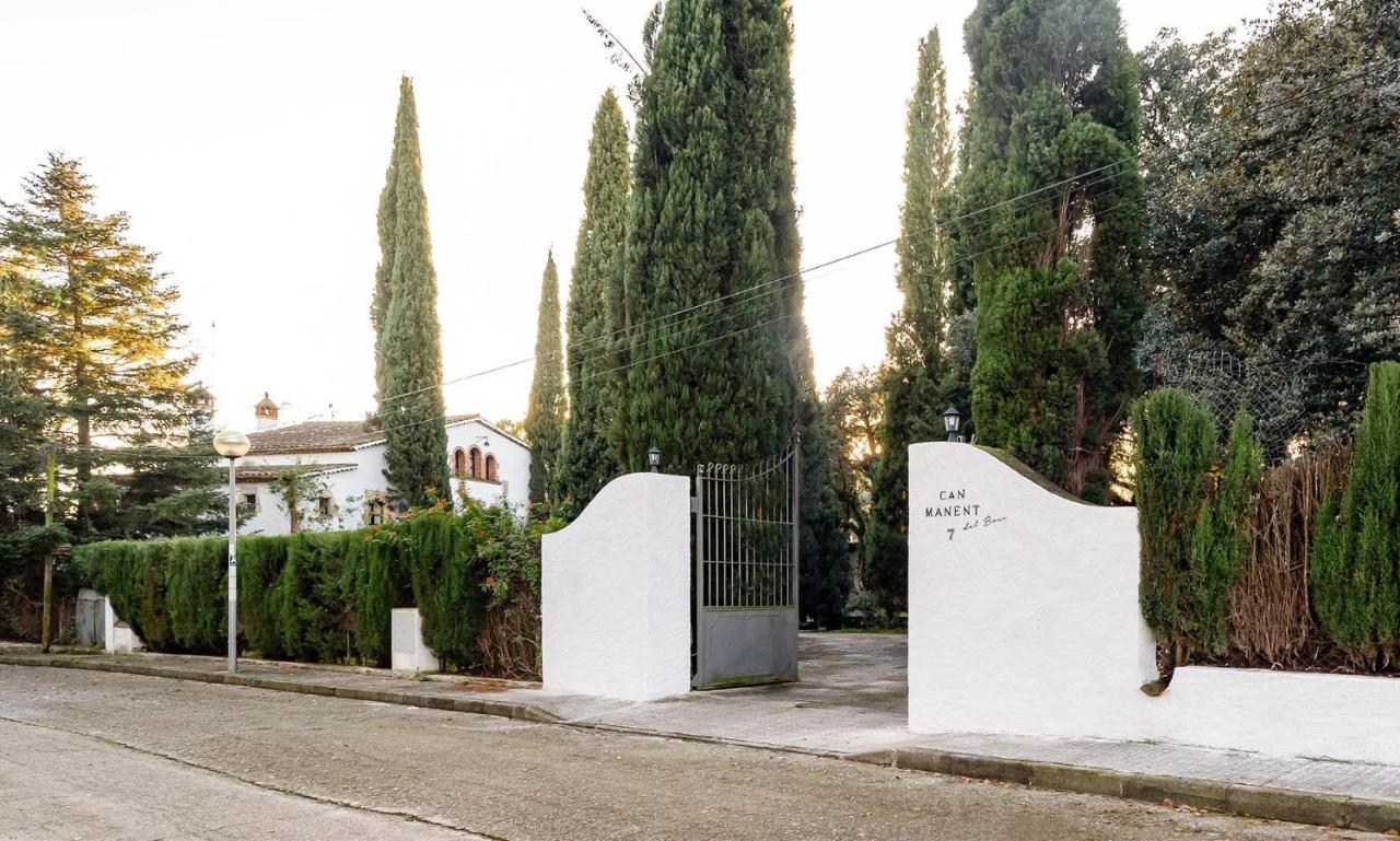 Masia Can Manent Del Bosc S XVIII Santa Eulalia de Ronsaná Εξωτερικό φωτογραφία