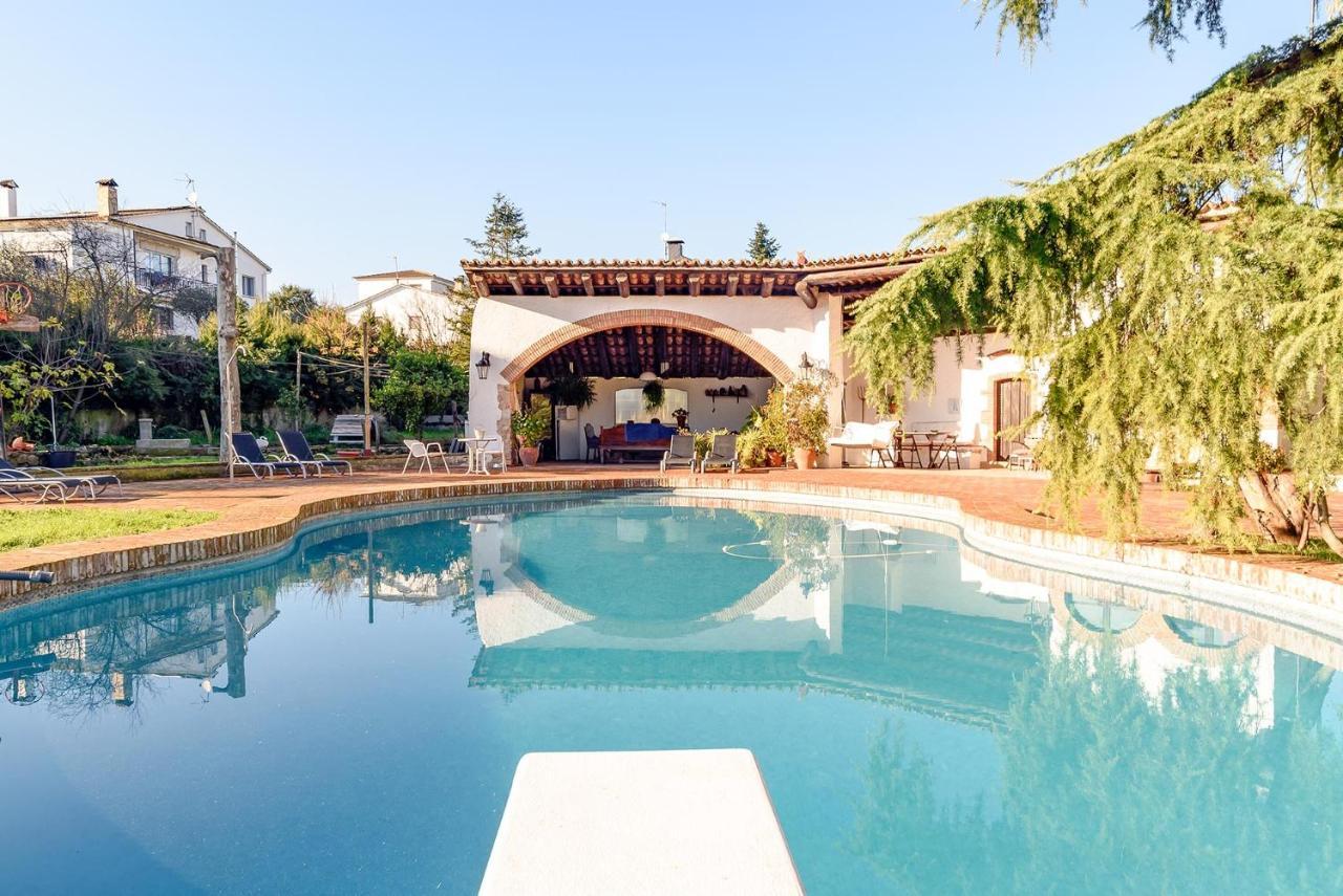 Masia Can Manent Del Bosc S XVIII Santa Eulalia de Ronsaná Εξωτερικό φωτογραφία